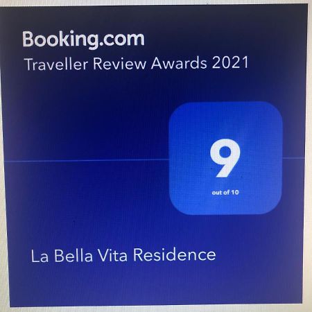 La Bella Vita Residence Семиняк Екстериор снимка